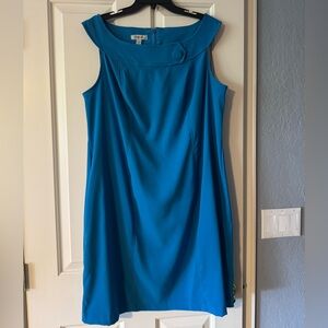 Elegant Blue Sleeveless Dress